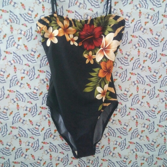 Vintage Other - VTG Roxanne Bra Size Floral One Piece SZ 14/38B